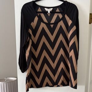 Charming Charlie Black and Tan Chevron Long Sleeve Top